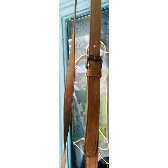 Women's Crossbody Bag Faux Leather Whipstitch by Twig & Arrow - Picture 6 of 10